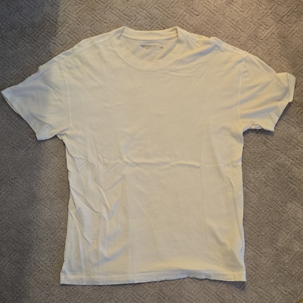 Abercrombie & Fitch Cream Short Sleeve Tee